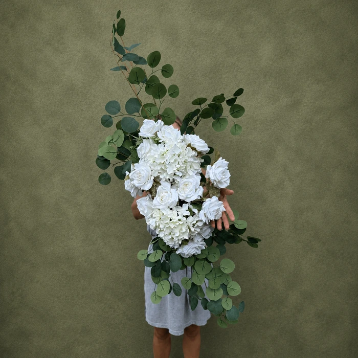 Chained arrangement, mix