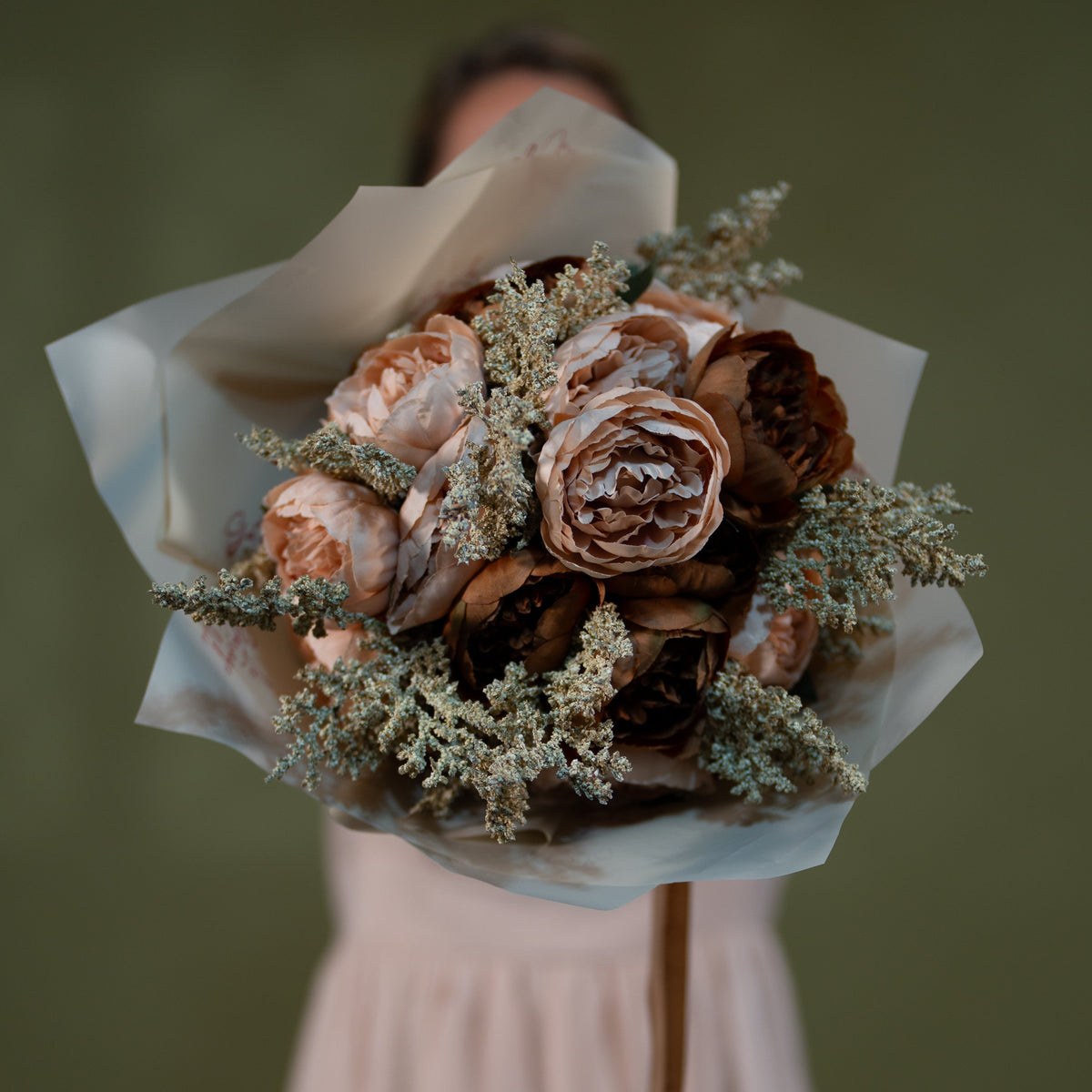 Grand Peony Bouquet, 14 in