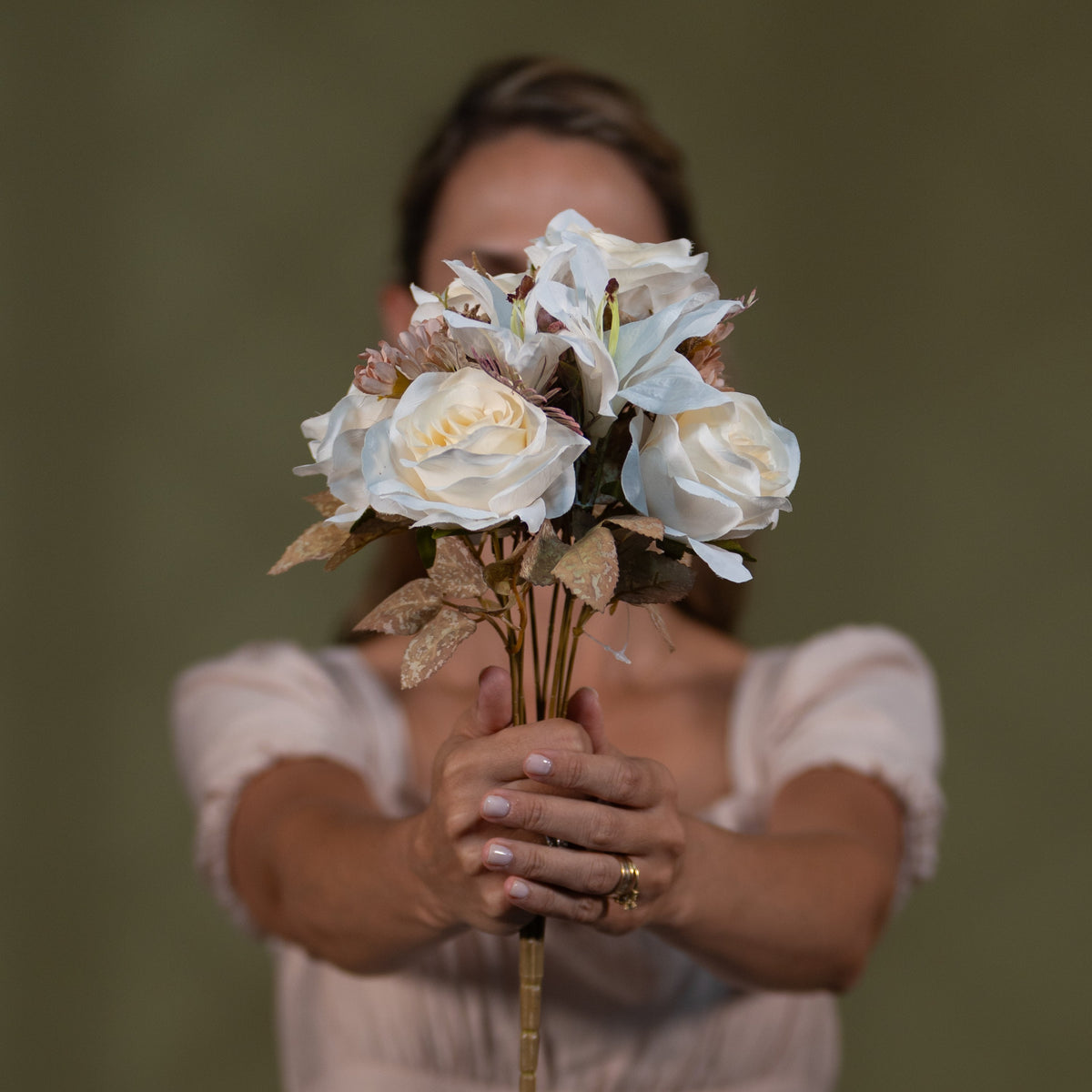 Peach Vintage Rose Bouquet